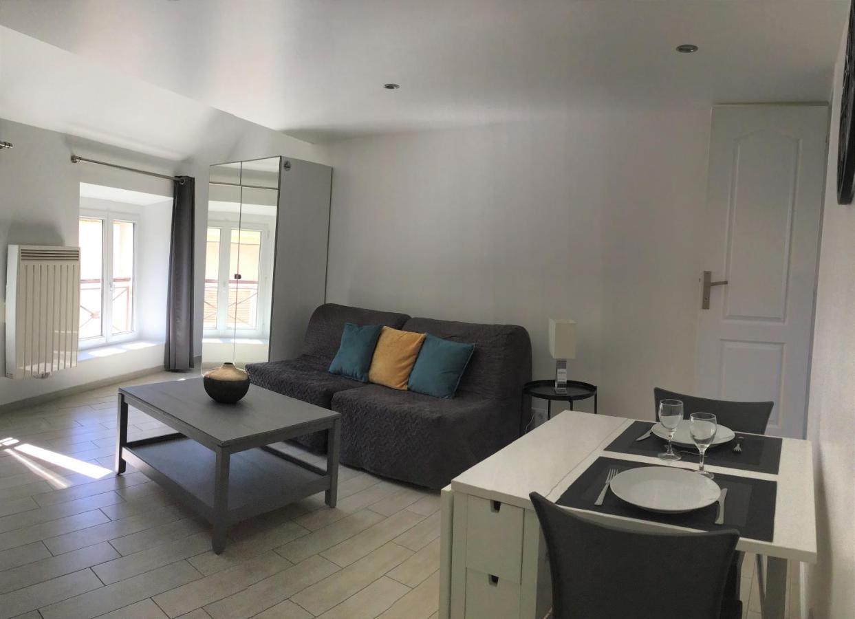Апартаменты Duplex Bellifontain Au Coeur De Фонтенбло Экстерьер фото